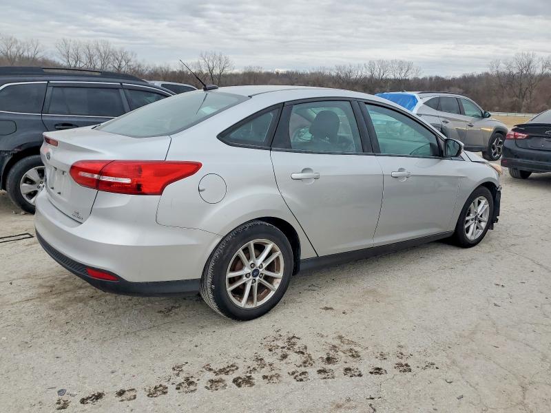 Photo 3 from auction – 2016 FORD FOCUS with VIN 1FADP3F20GL316178