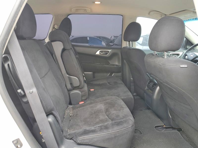 Photo 11 from auction – 2015 NISSAN PATHFINDER with VIN 5N1AR2MN3FC675355