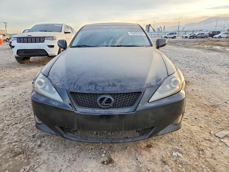 Photo 5 from auction – 2007 LEXUS IS 250 with VIN JTHCK262772010663