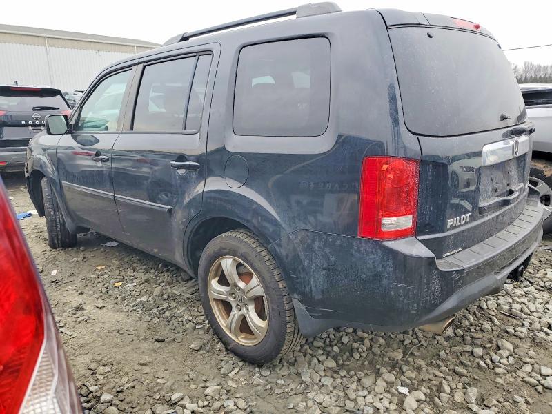 Photo 2 from auction – 2015 HONDA PILOT EXL with VIN 5FNYF4H55FB014740