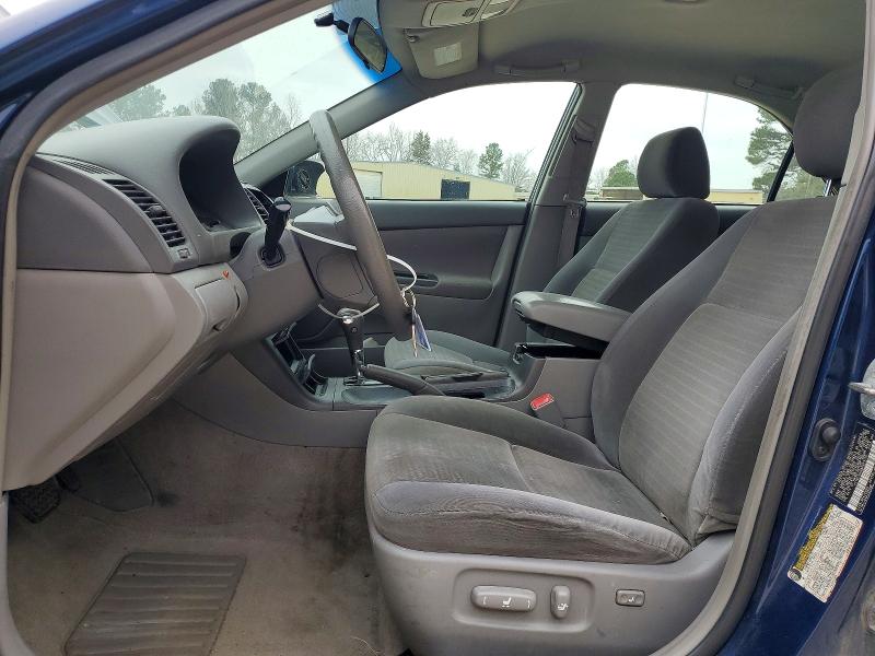 Photo 7 from auction – 2005 TOYOTA CAMRY LE with VIN 4T1BE32K65U073136