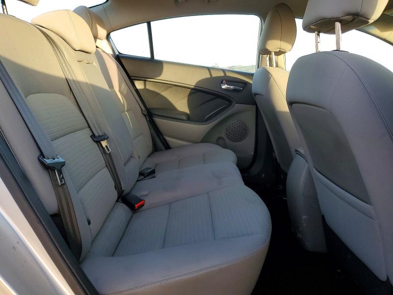 Photo 10 from auction – 2014 KIA FORTE LX with VIN KNAFX4A6XE5186296