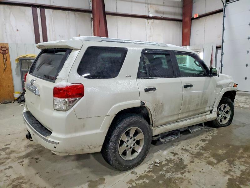Photo 3 from auction – 2013 TOYOTA 4RUNNER SR with VIN JTEBU5JR9D5136705