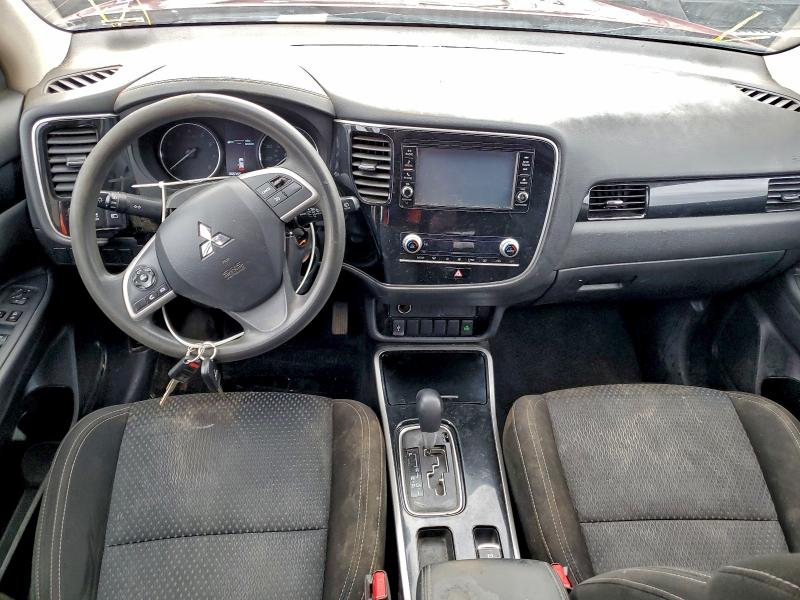 Photo 8 from auction – 2020 MITSUBISHI OUTLANDER with VIN JA4AD2A39LZ015068