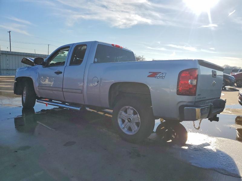 Photo 2 from auction – 2012 CHEVROLET SILVERADO with VIN 1GCRKSE78CZ217590