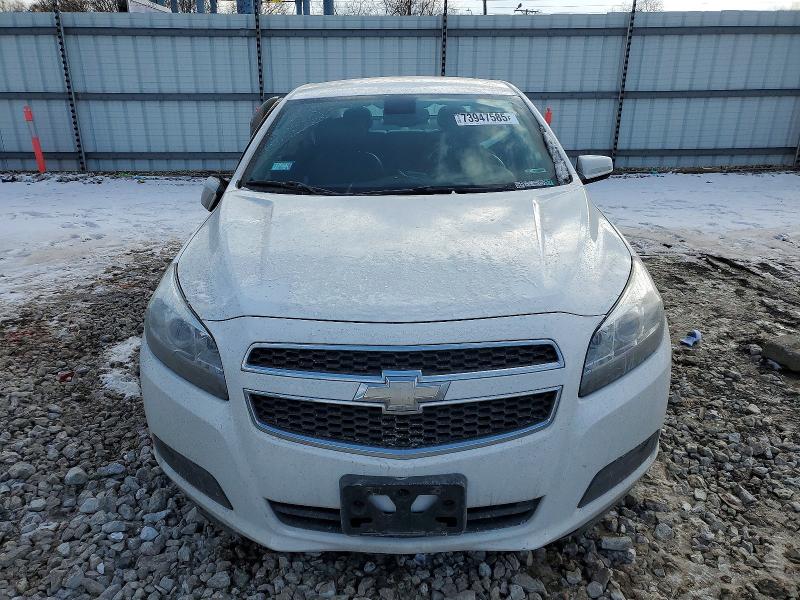 Photo 5 from auction – 2013 CHEVROLET MALIBU 1LT with VIN 1G11D5RR8DF103217