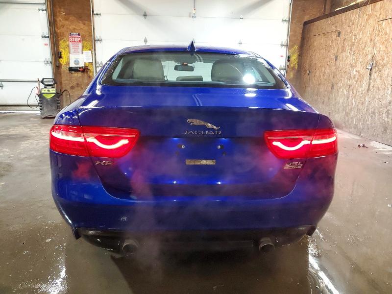 Photo 6 from auction – 2017 JAGUAR XE PREMIUM with VIN SAJAJ4BV4HA975321