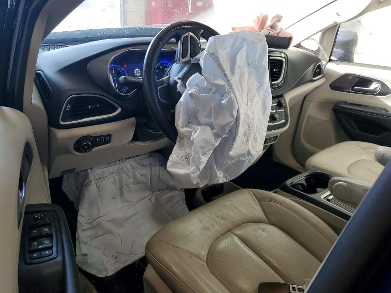 Photo 8 from auction – 2020 CHRYSLER PACIFICA T with VIN 2C4RC1EG1LR104825