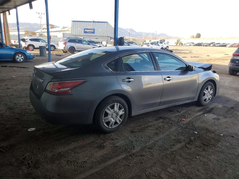 صورة رقم 3 من المزاد - 2015 NISSAN ALTIMA مع VIN 1N4AL3AP3FC293303