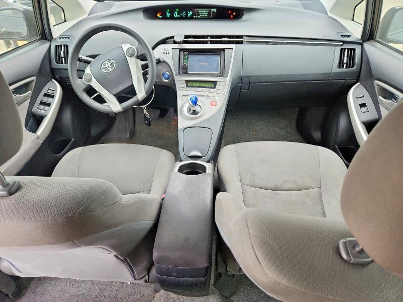 Photo 8 from auction – 2013 TOYOTA PRIUS with VIN JTDKN3DU2D5684180