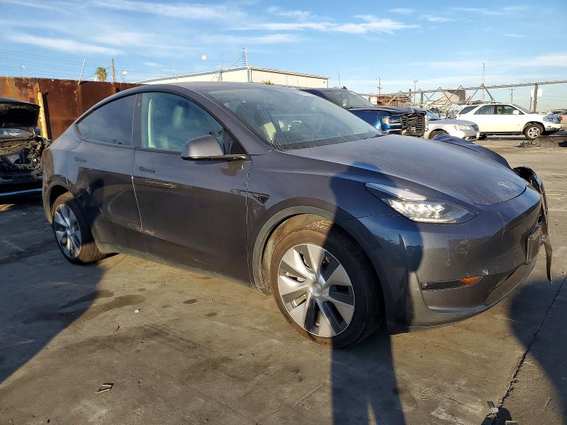 Photo 4 from auction – 2022 TESLA MODEL Y with VIN 7SAYGDEE0NF307772