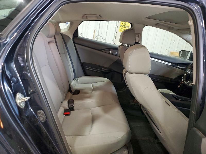 Фото 10 с аукциона – 2016 HONDA CIVIC EX с VIN 19XFC2F72GE236071