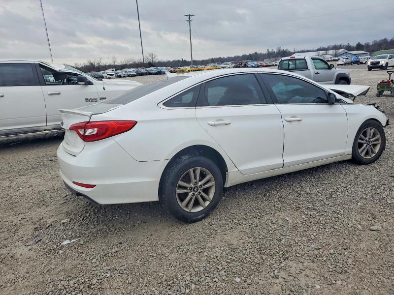 Photo 3 from auction – 2016 HYUNDAI SONATA SE with VIN 5NPE24AFXGH300832