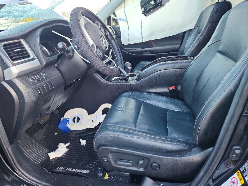 Photo 7 from auction – 2017 TOYOTA HIGHLANDER with VIN 5TDJZRFH5HS481349