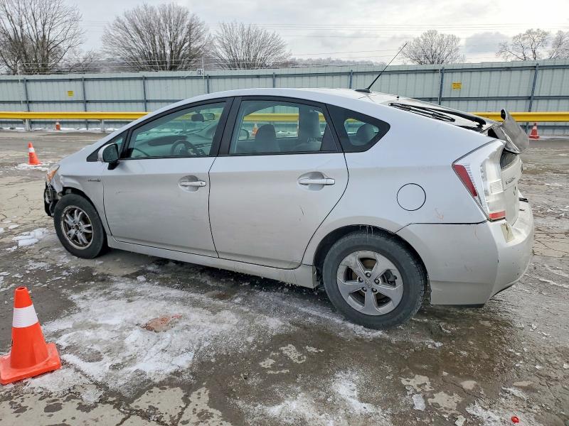 Photo 2 from auction – 2010 TOYOTA PRIUS with VIN JTDKN3DU7A0028873