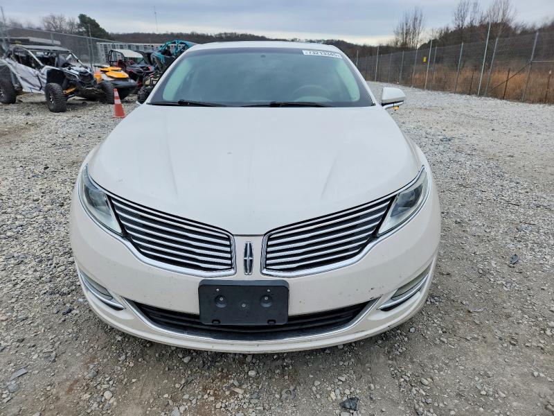 Photo 5 from auction – 2014 LINCOLN MKZ with VIN 3LN6L2G91ER811682