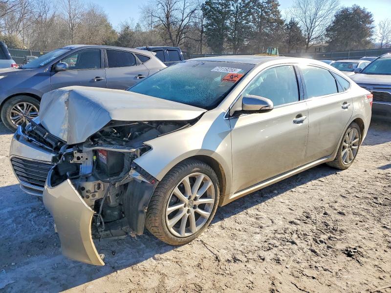 TOYOTA AVALON 2015 with VIN 4T1BK1EBXFU142940 - Photo from auction