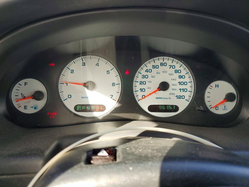Photo 9 from auction – 2003 DODGE INTREPID with VIN 2B3HD46R03H501816