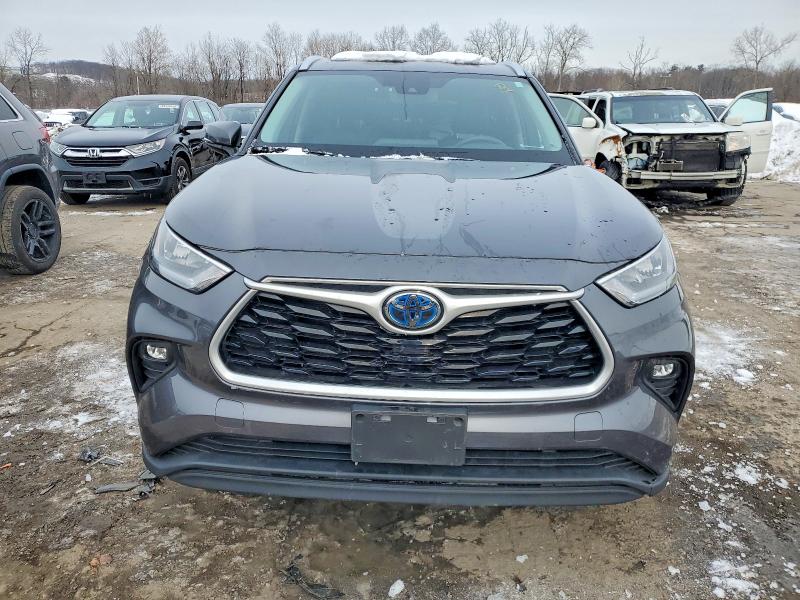 Photo 5 from auction – 2020 TOYOTA HIGHLANDER with VIN 5TDGBRCHXLS513451