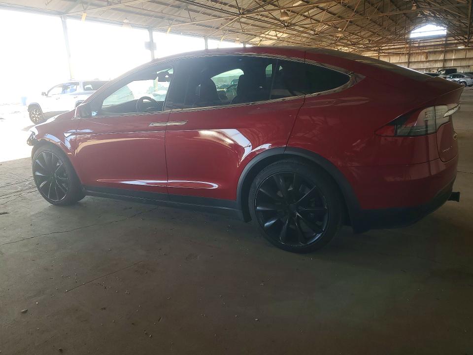 Photo 2 from auction – 2016 TESLA MODEL X with VIN 5YJXCAE22GF004021