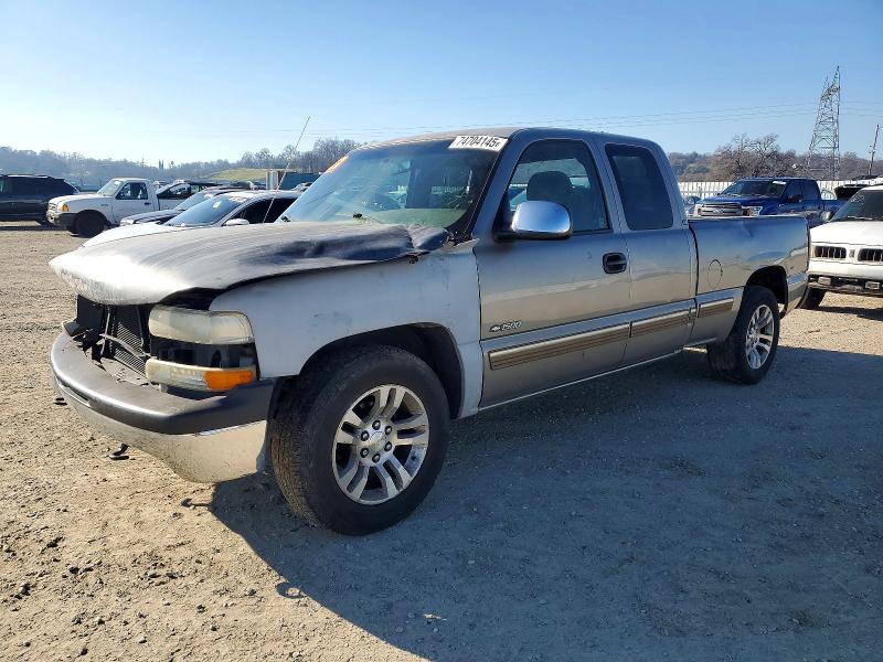 CHEVROLET SILVERADO 2001 with VIN 2GCEC19V911176052 - Photo from auction