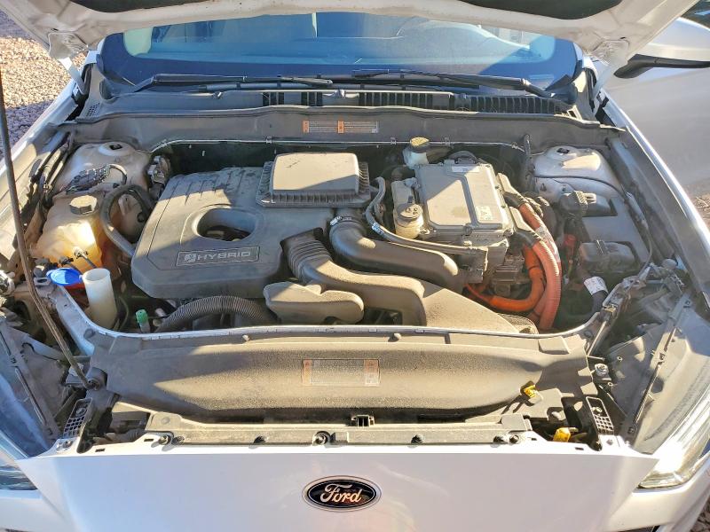 Photo 11 from auction – 2017 FORD FUSION with VIN 3FA6P0LU2HR380058