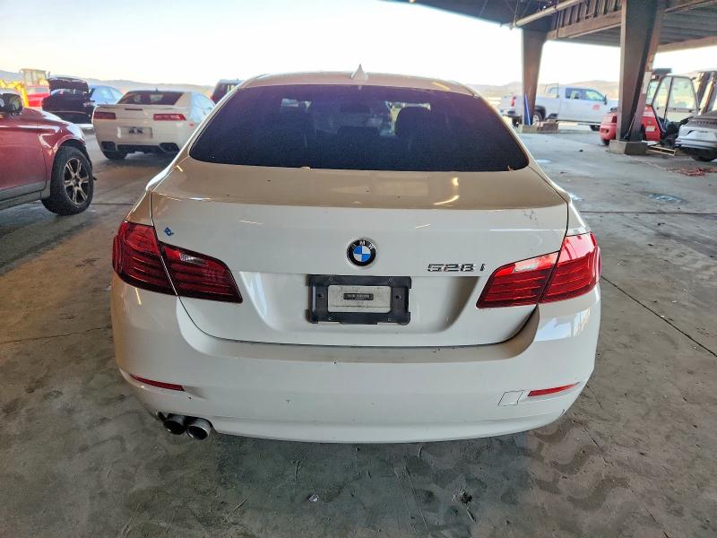 Photo 6 from auction – 2016 BMW 528 with VIN WBA5A5C52GD526508
