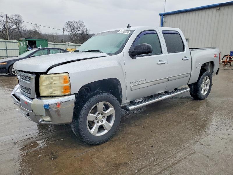 CHEVROLET SILVERADO 2012 with VIN 3GCPKSE71CG223271 - Photo from auction