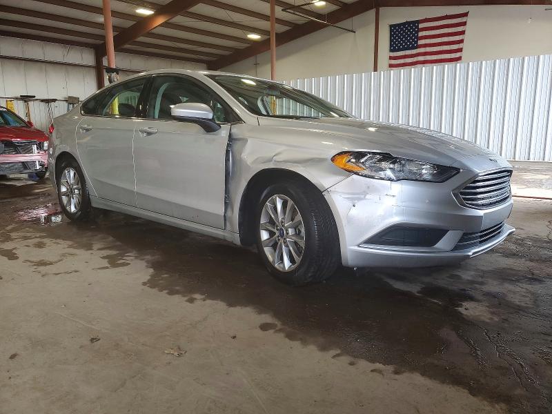 Photo 4 from auction – 2017 FORD FUSION with VIN 3FA6P0H75HR346196