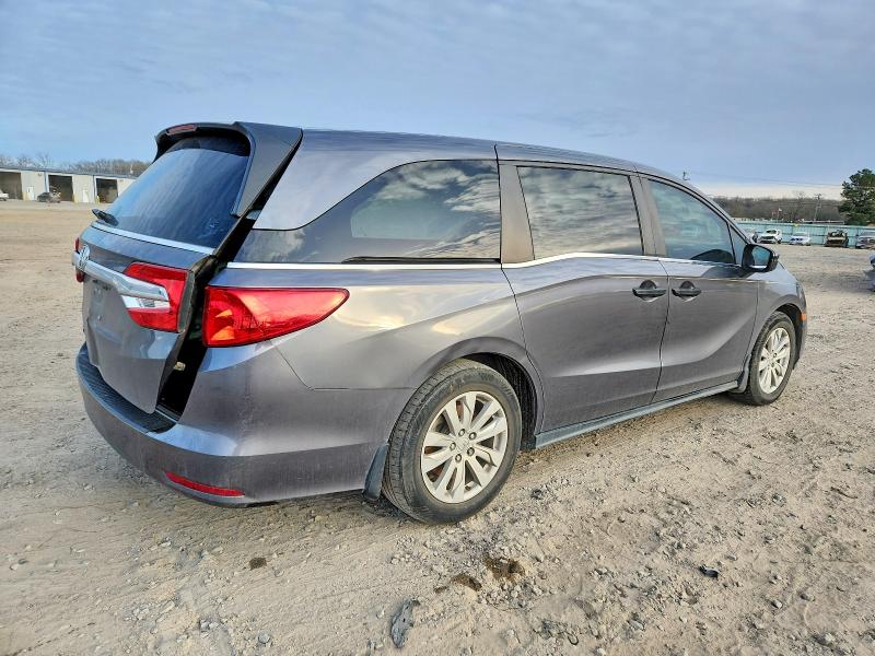 Photo 3 from auction – 2019 HONDA ODYSSEY with VIN 5FNRL6H2XKB012359