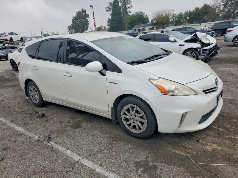 Photo 4 from auction – 2012 TOYOTA PRIUS V with VIN JTDZN3EU5C3175613