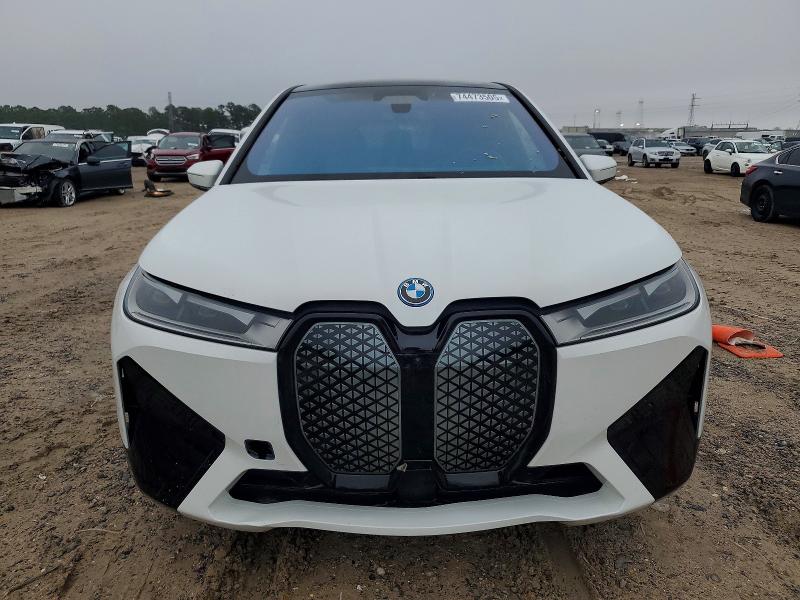 Photo 5 from auction – 2024 BMW IX XDRIVE5 with VIN WB523CF01RCP94121