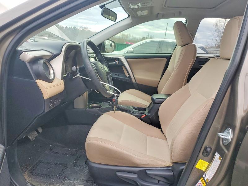 Photo 7 from auction – 2015 TOYOTA RAV4 XLE with VIN JTMWFREVXFD057809