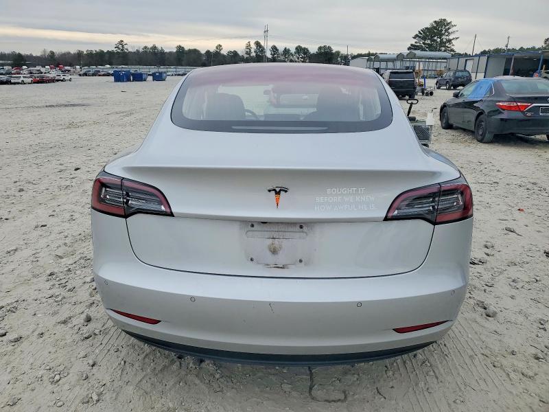 Photo 6 from auction – 2018 TESLA MODEL 3 with VIN 5YJ3E1EA9JF024404