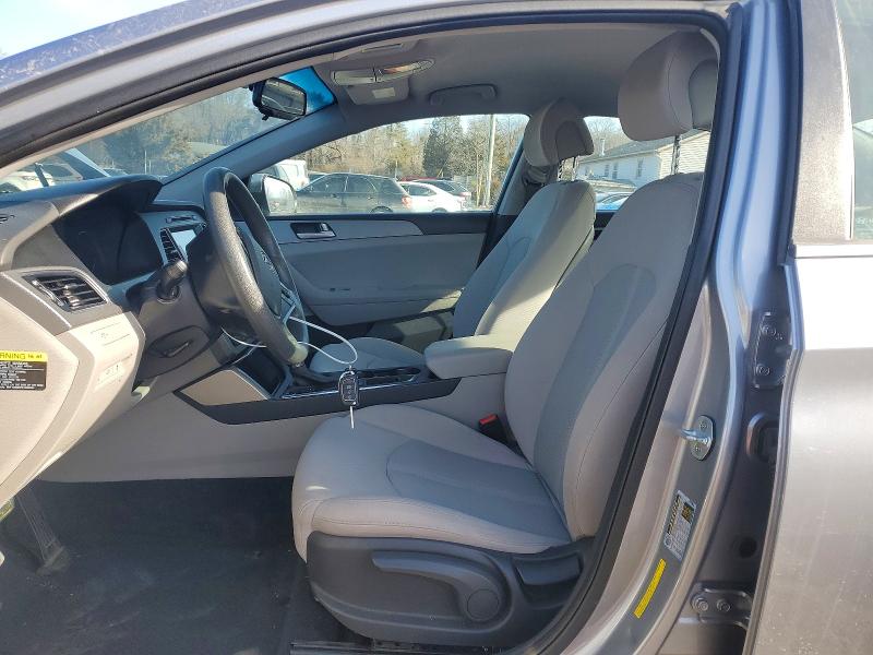 Photo 7 from auction – 2016 HYUNDAI SONATA SE with VIN 5NPE24AF1GH332777