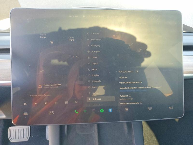 Photo 9 from auction – 2022 TESLA MODEL 3 with VIN 5YJ3E1EA3NF295478