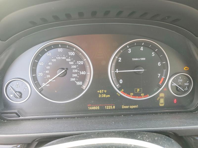 Photo 9 from auction – 2011 BMW 528 I with VIN WBAFR1C56BC745976