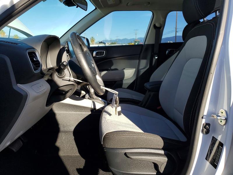 Photo 7 from auction – 2022 HYUNDAI VENUE with VIN KMHRC8A3XNU208940
