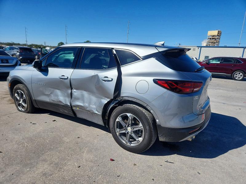 Photo 2 from auction – 2023 CHEVROLET BLAZER with VIN 3GNKBCR47PS224564