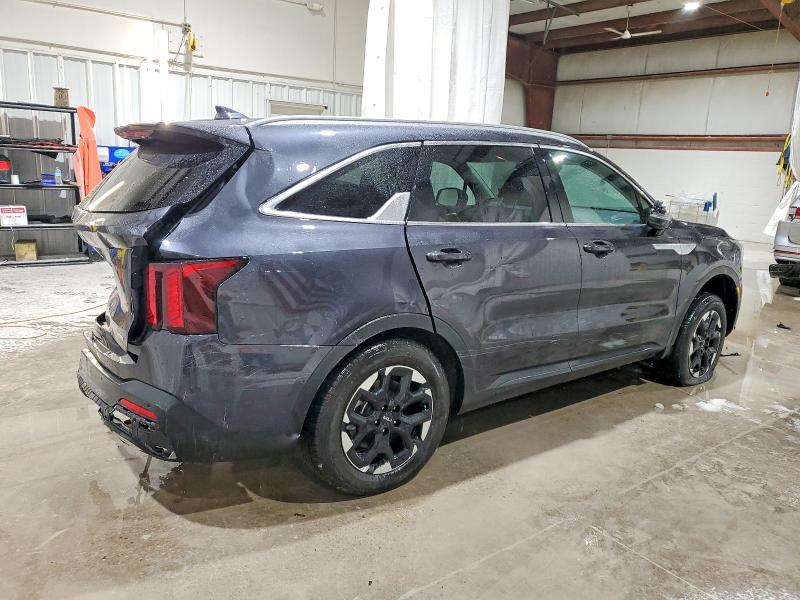 Photo 3 from auction – 2025 KIA SORENTO with VIN 5XYRLDJC1SG370059