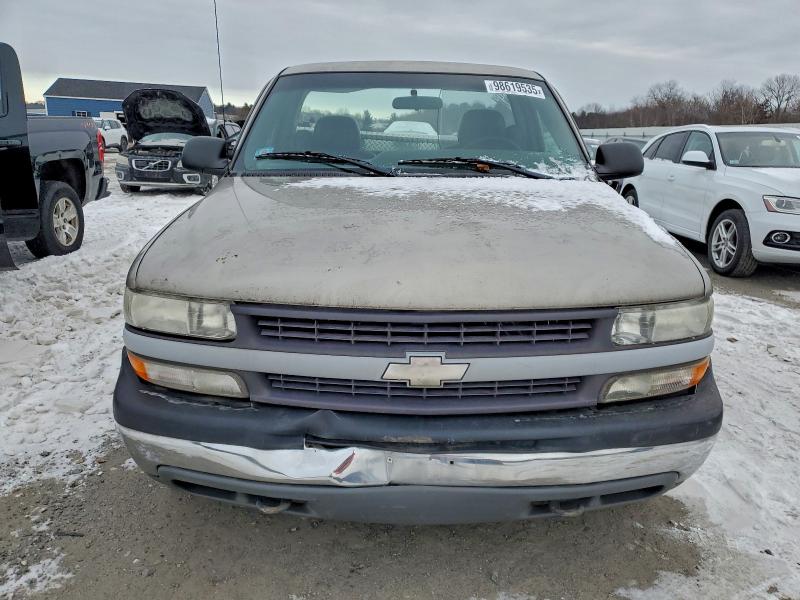 Photo 5 from auction – 2001 CHEVROLET SILVERADO with VIN 1GCEK14T31E214785