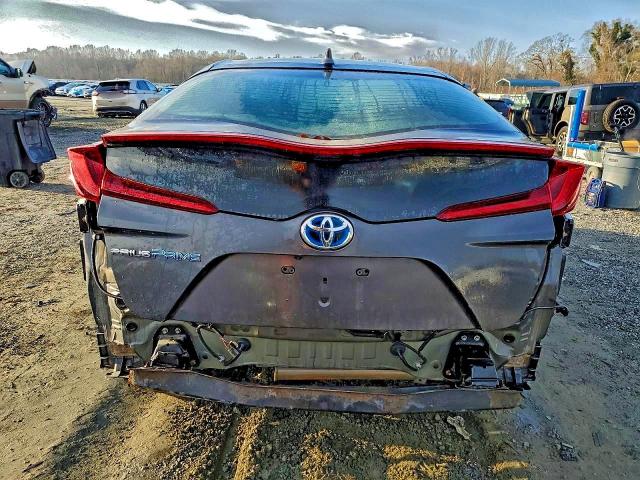 Photo 6 from auction – 2017 TOYOTA PRIUS PRIM with VIN JTDKARFP2H3049838