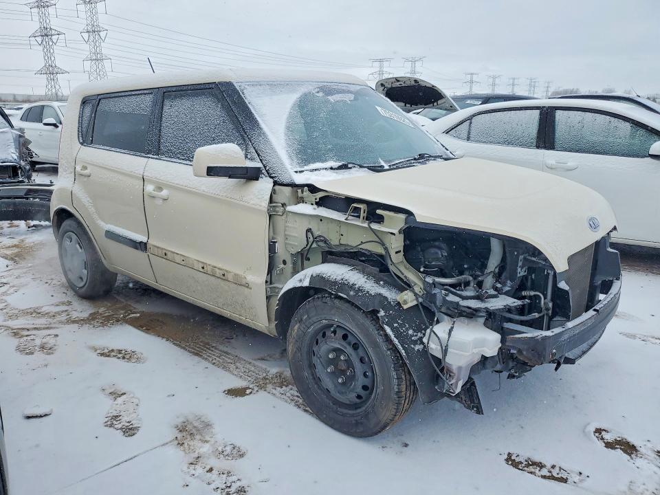 Photo 4 from auction – 2012 KIA SOUL with VIN KNDJT2A56C7471583