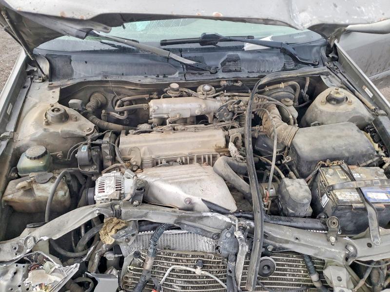 Photo 11 from auction – 2001 TOYOTA CAMRY with VIN 4T1BG22K91U021739
