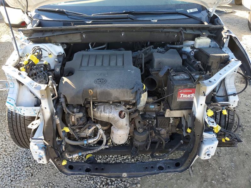 Photo 12 from auction – 2016 TOYOTA HIGHLANDER with VIN 5TDZKRFH7GS171550