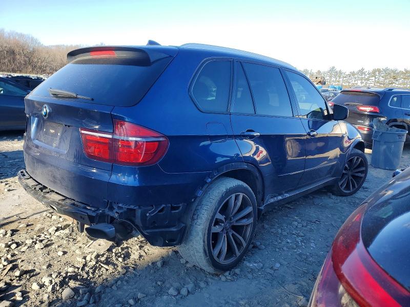 Photo 3 from auction – 2013 BMW X5 XDRIVE3 with VIN 5UXZV4C58D0B16092