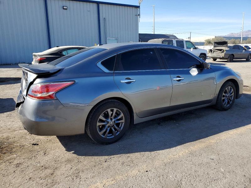 Photo 3 from auction – 2015 NISSAN ALTIMA 2.5 with VIN 1N4AL3AP3FC467127