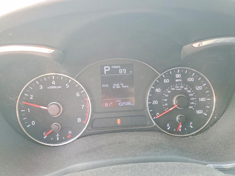 Photo 9 from auction – 2017 KIA FORTE LX with VIN KNAFK5A80H5721677