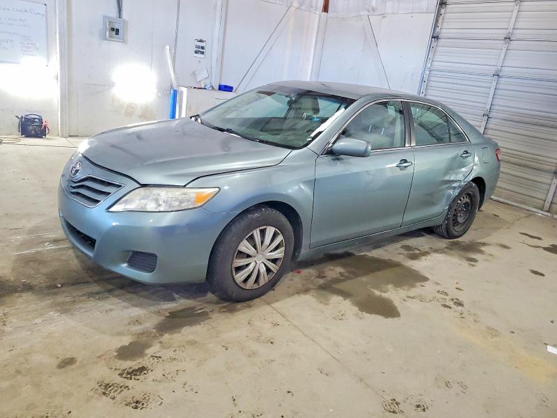 TOYOTA CAMRY 2011 with VIN 4T1BF3EK2BU614378 - Photo from auction