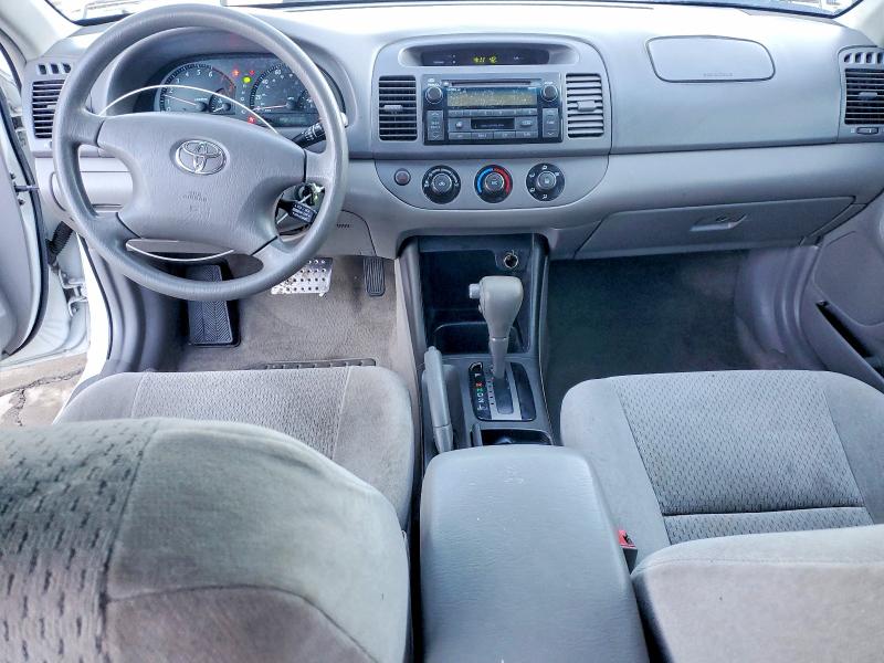 Photo 8 from auction – 2003 TOYOTA CAMRY LE with VIN 4T1BE30KX3U209980